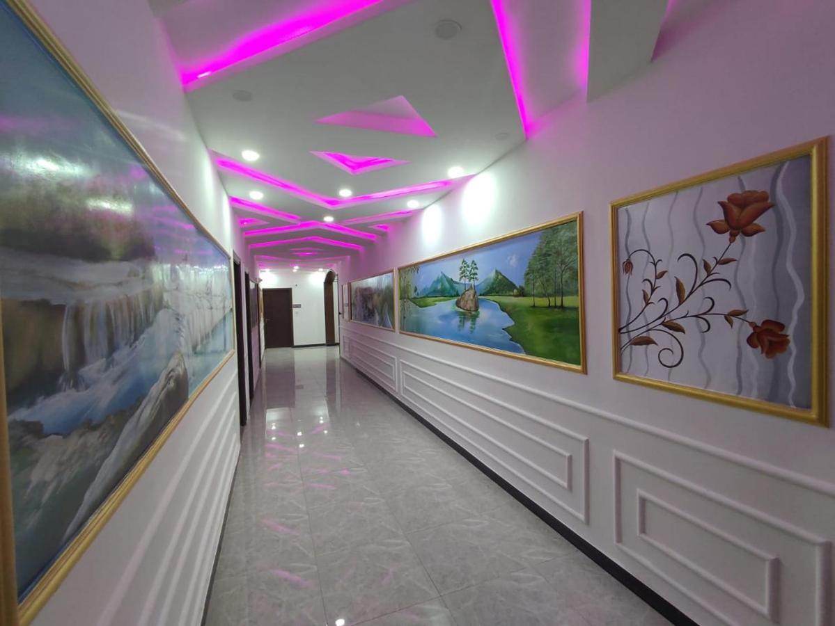 Jumeirah Gold Hotel Naran Esterno foto