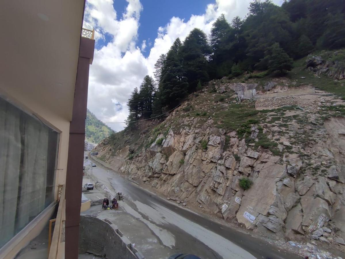 Jumeirah Gold Hotel Naran Esterno foto