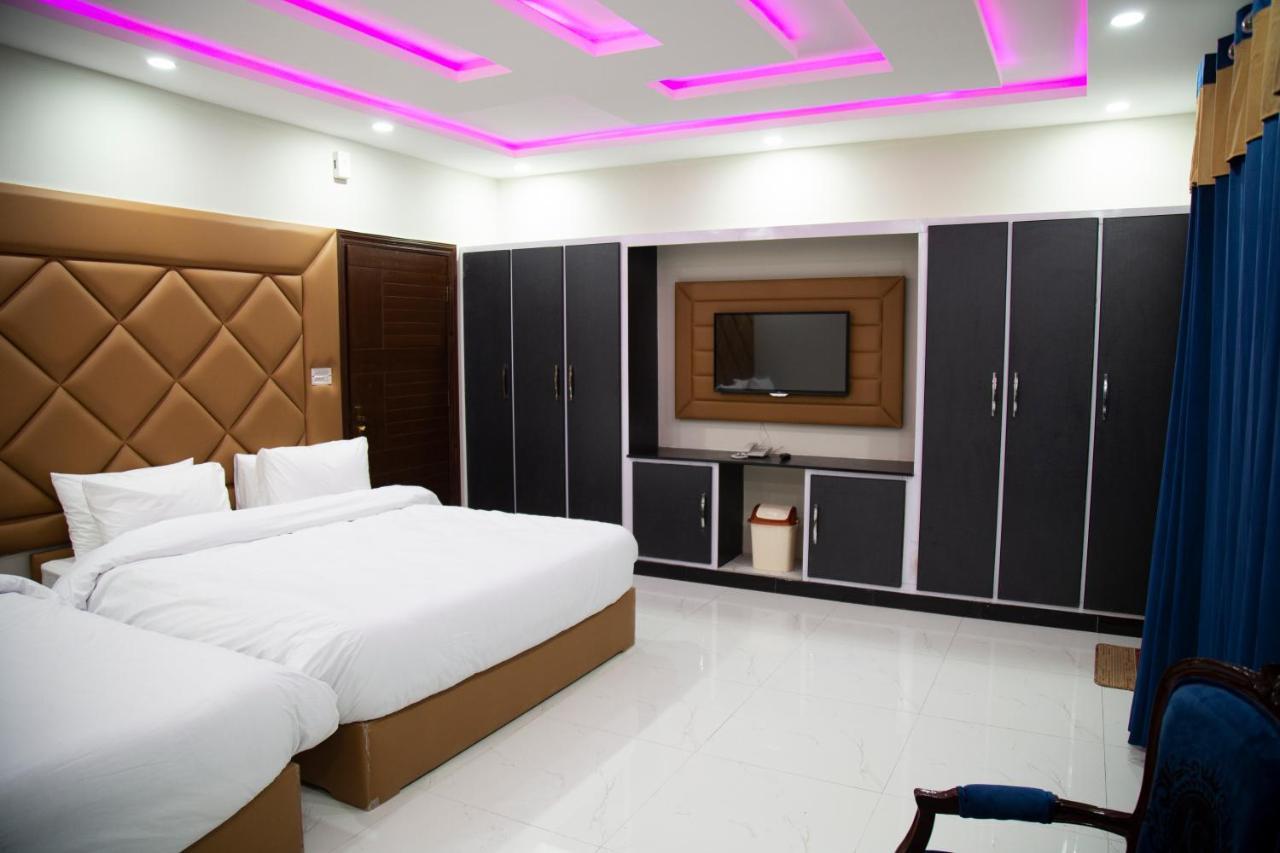 Jumeirah Gold Hotel Naran Esterno foto
