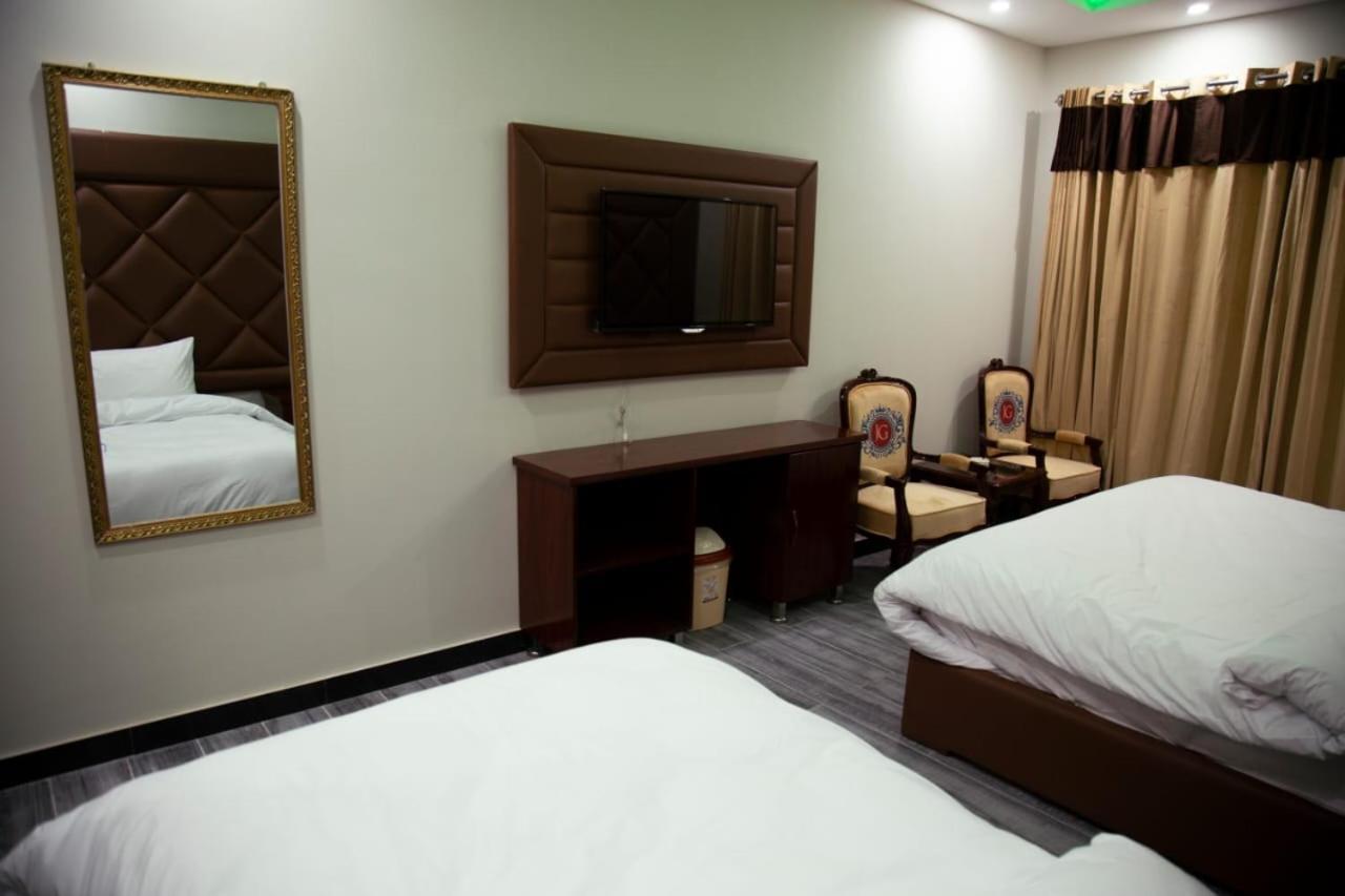 Jumeirah Gold Hotel Naran Esterno foto